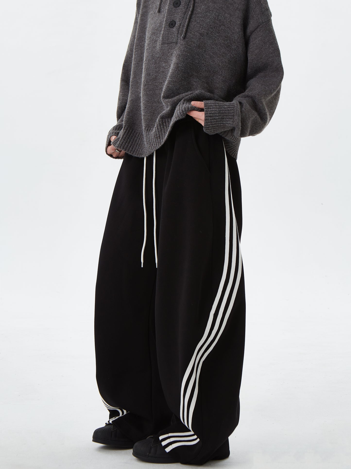 Unisex scimitar pants